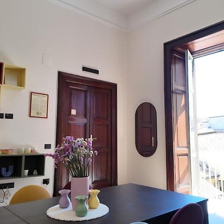 Casa Manu Nuovo Appartamento In Centro Storico Benevento Exteriör bild