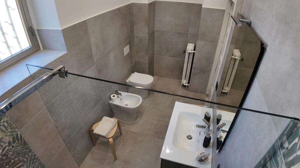 Casa Manu Nuovo Appartamento In Centro Storico Benevento Exteriör bild