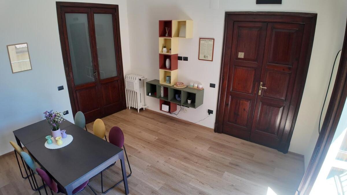 Casa Manu Nuovo Appartamento In Centro Storico Benevento Exteriör bild