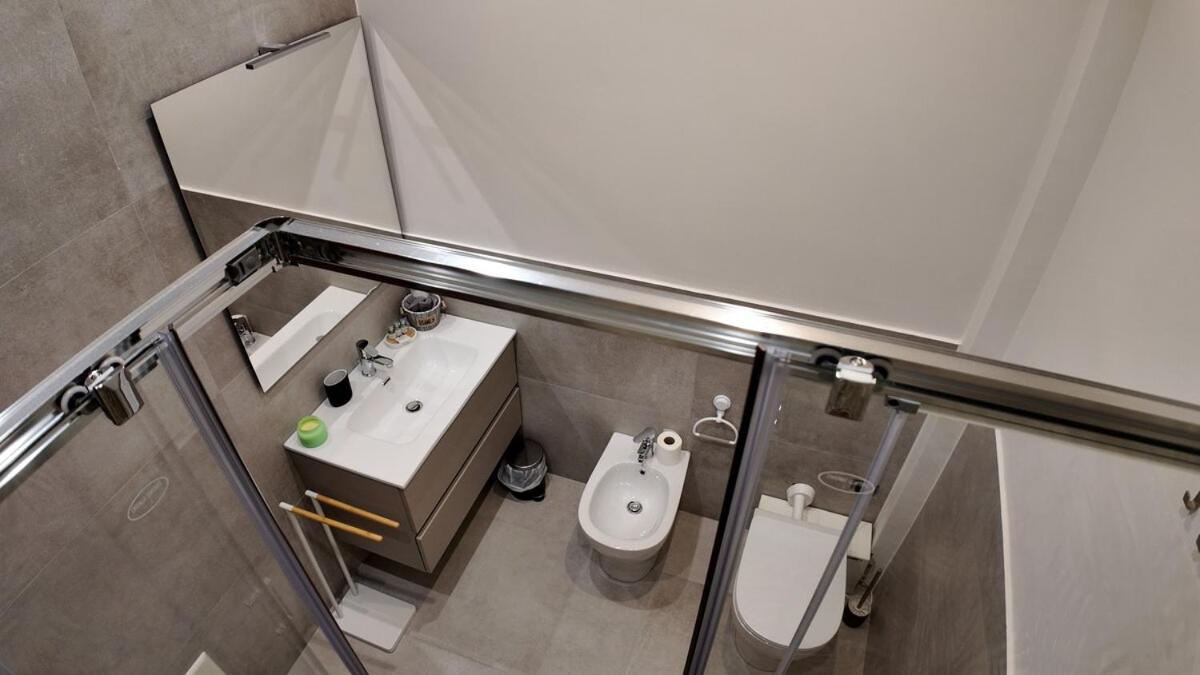 Casa Manu Nuovo Appartamento In Centro Storico Benevento Exteriör bild